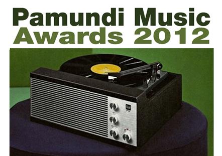 312468_592124360804555_13447305_n