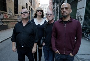 Pixies-MichaelHalsband